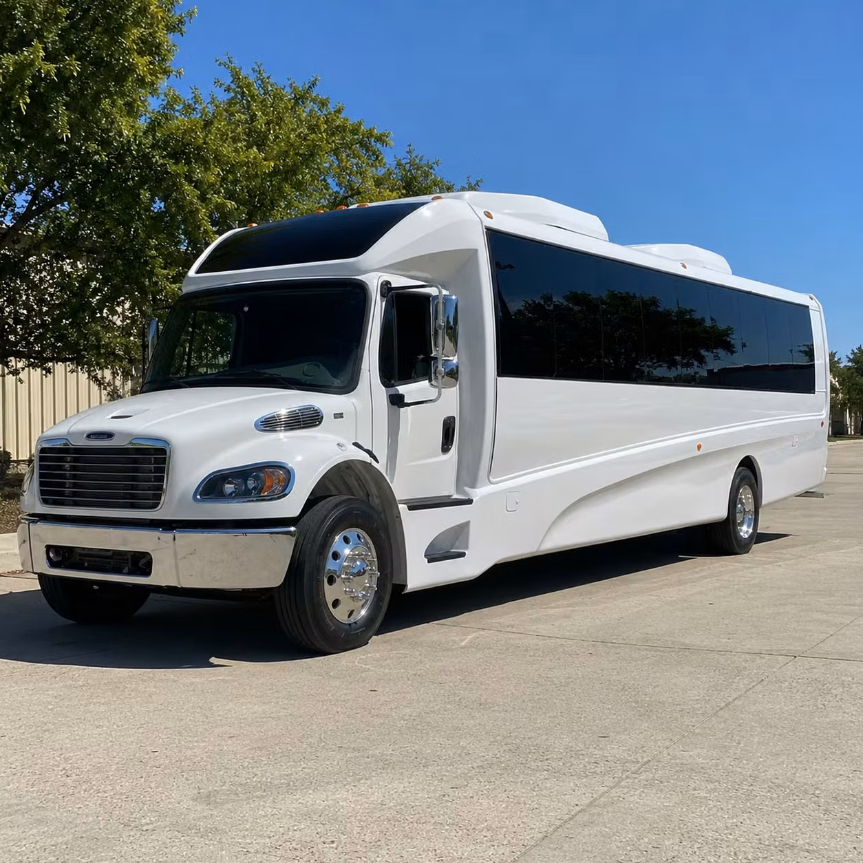 28 passenger minibus