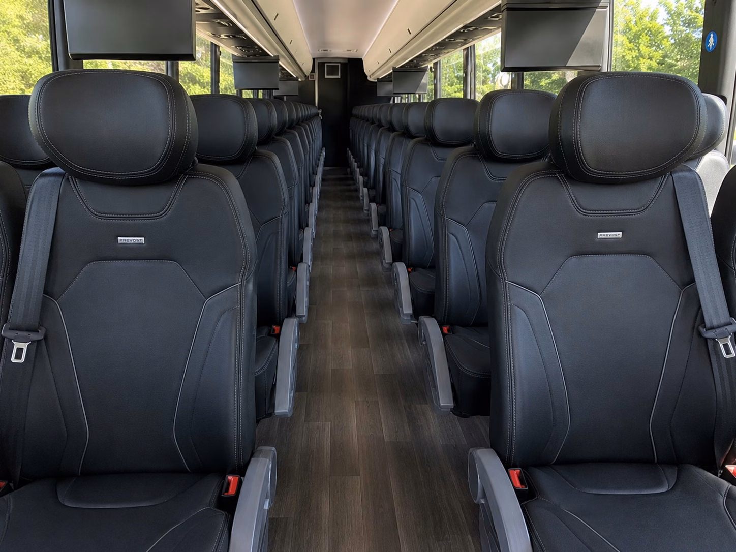 get your bridal party to the venue in style