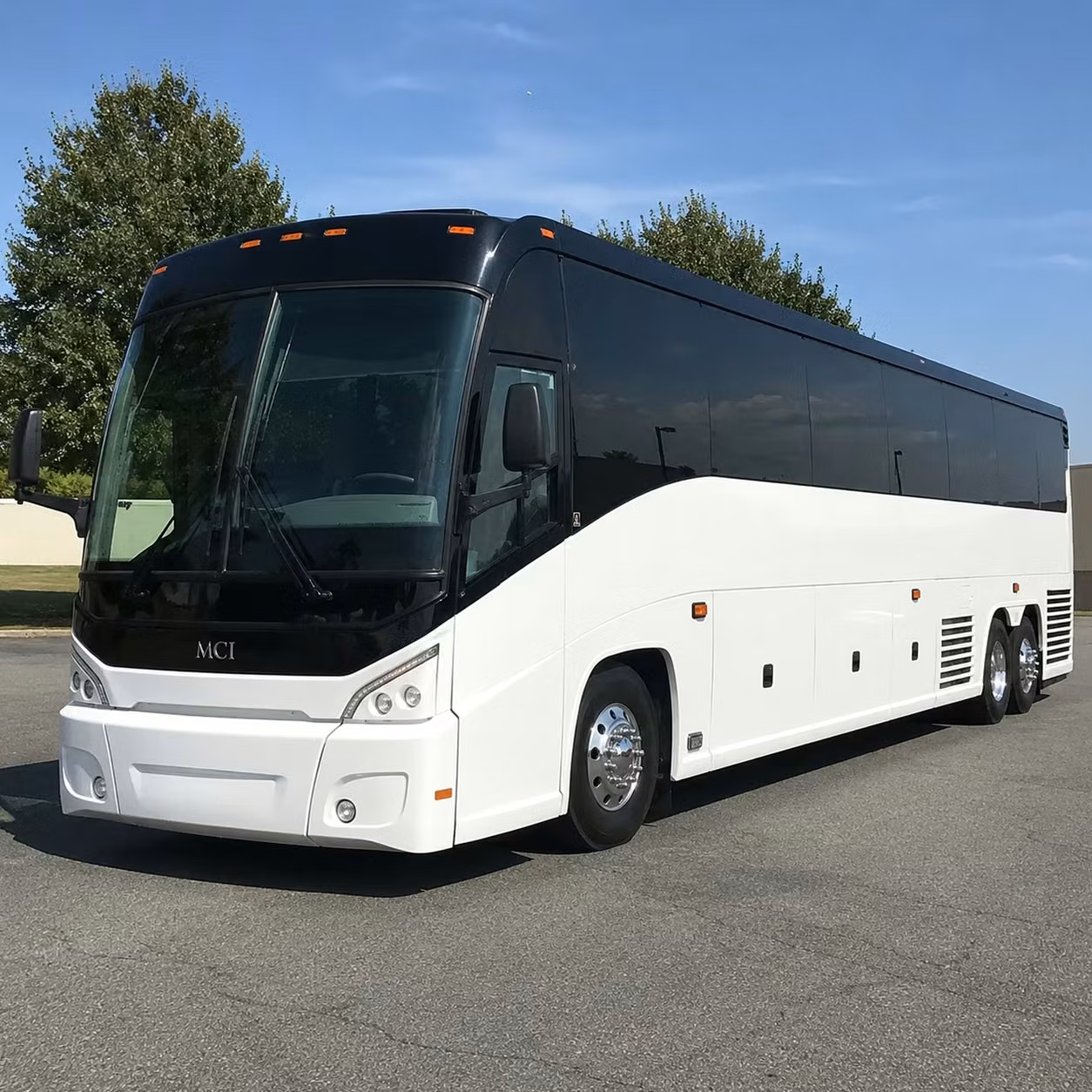 long distance charter bus trips from st paul to chicago and the midwest