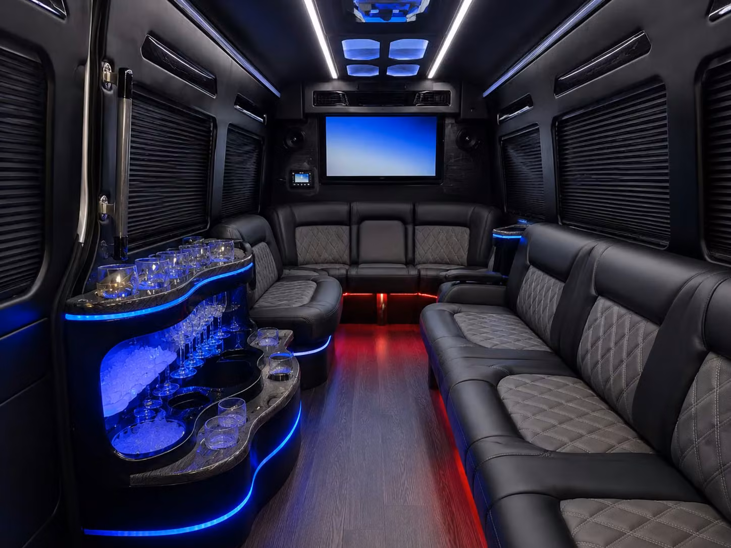 that s why coachbusstpaul com is the smartest way to book st paul prom transportation